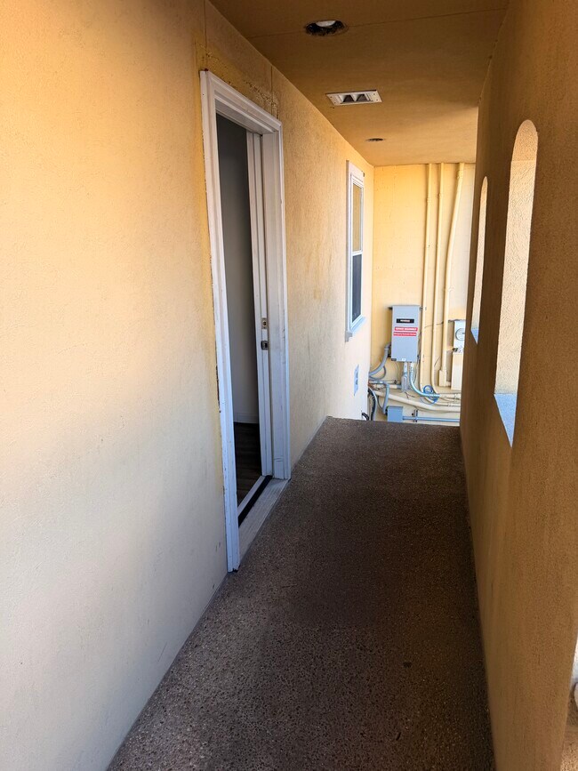 Foto del edificio - 4411 Chastant St