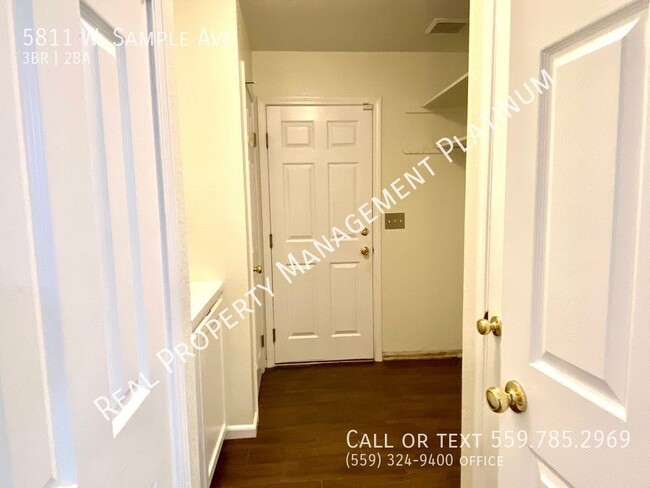 Foto del edificio - $2,095 Polk & Sierra, 3 Bedrooms - W. Samp...