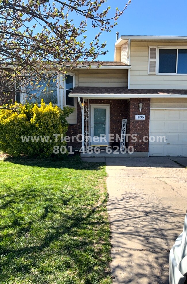 Foto del edificio - **MOVE IN SPECIAL** $300 off first month's rent