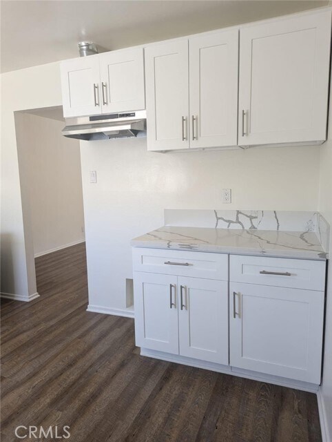 Building Photo - 313 Melissa Ave