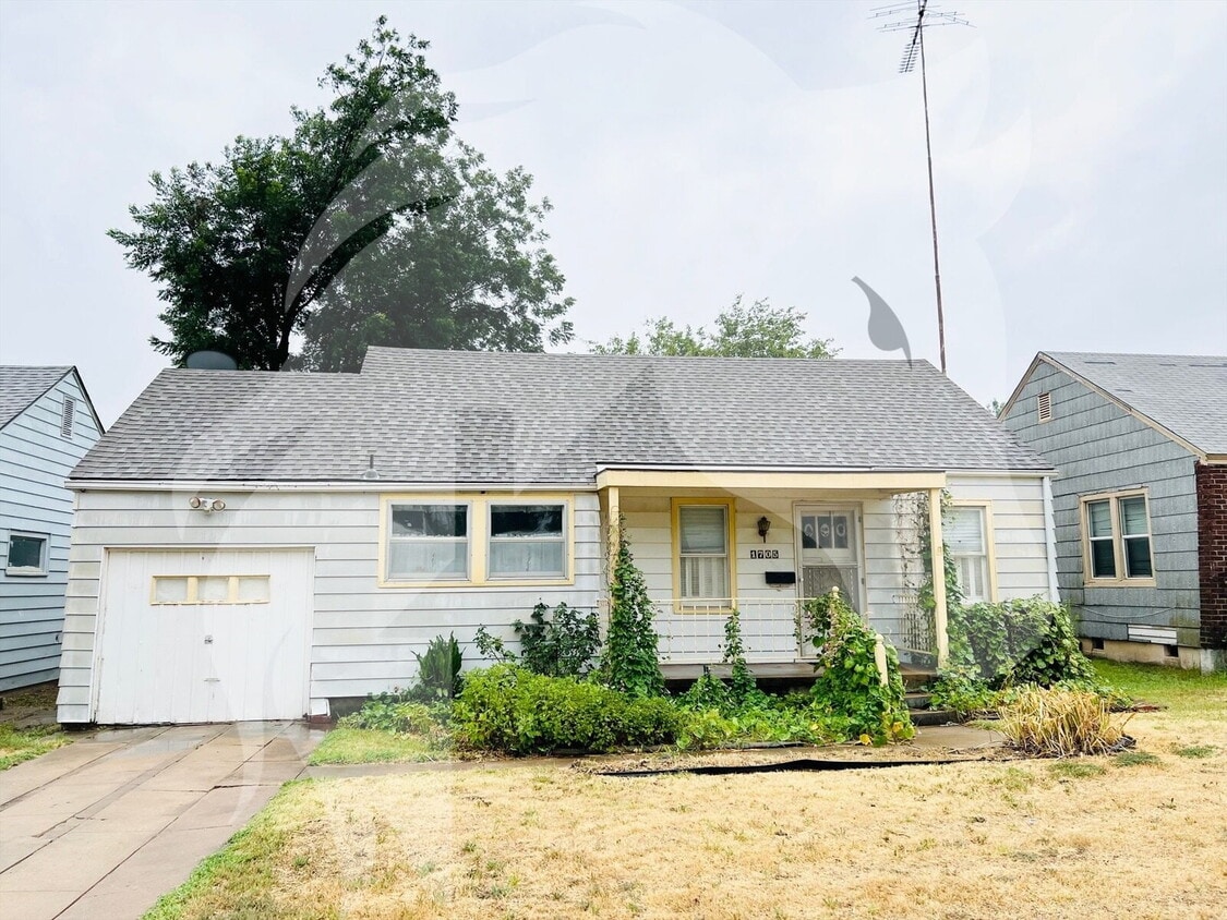 Primary Photo - 1705 E Cherokee Ave