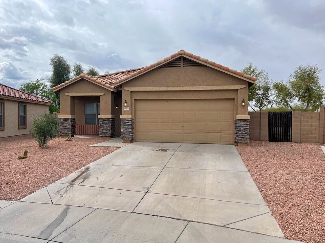 Primary Photo - 4 bedroom 2 bath home in Rancho Gabriella