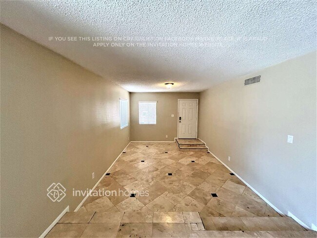 Foto del edificio - 4319 N 79th Dr