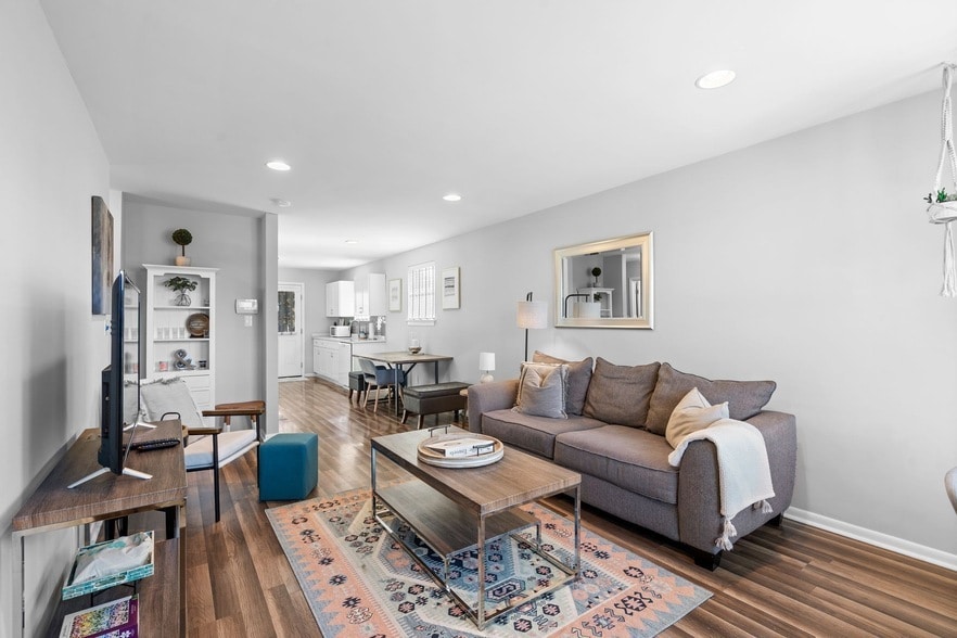 Photo - 1122 2nd Avenue South Unit