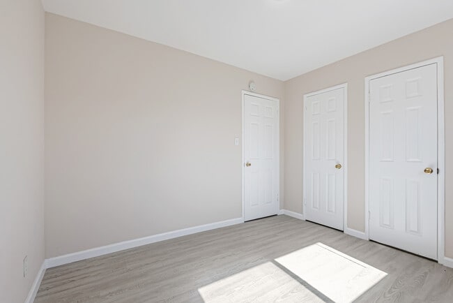 Building Photo - Newly Remodeled 1 Bed/1 Bath