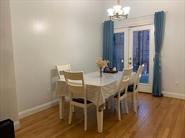 Foto del edificio - 492 Massachusetts Ave