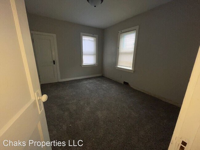 Building Photo - 2 br, 1 bath House - 1308 W 14th St