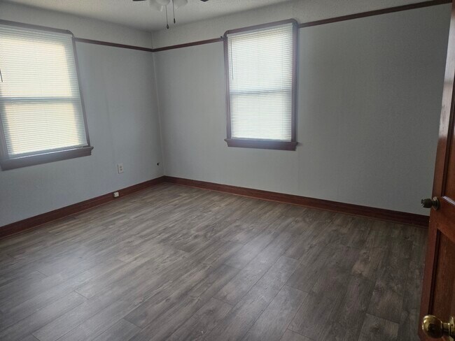 Foto del edificio - 7508 Lincoln Beach Blvd