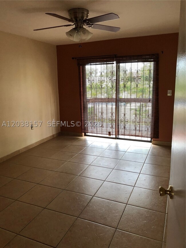 Building Photo - 3808 SW 79th Ave