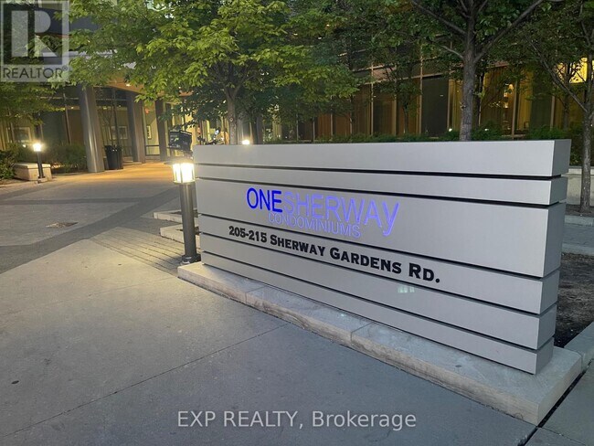 Building Photo - 215-215 Sherway Gardens Rd