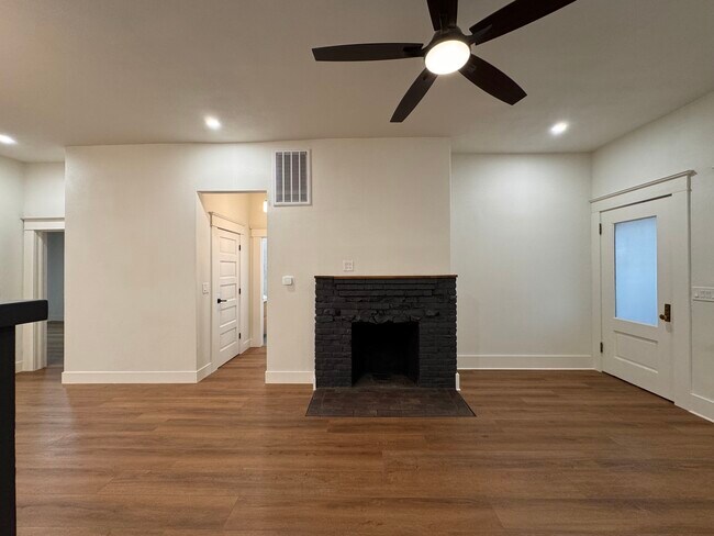 Foto del edificio - Poplar