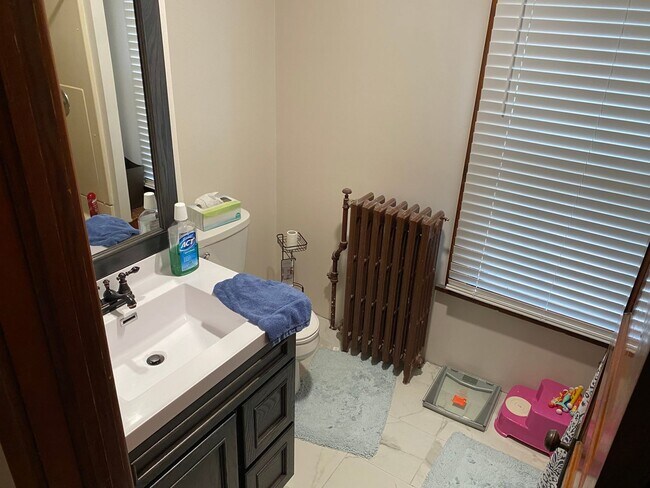 Foto del edificio - Spacious 3 Bedroom Billings Park Home with...