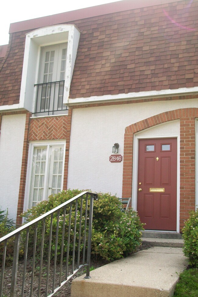 2846 Chateau Cir S Unit 2846 S, Upper Arlington, OH 43221 Condo for Rent in Upper Arlington