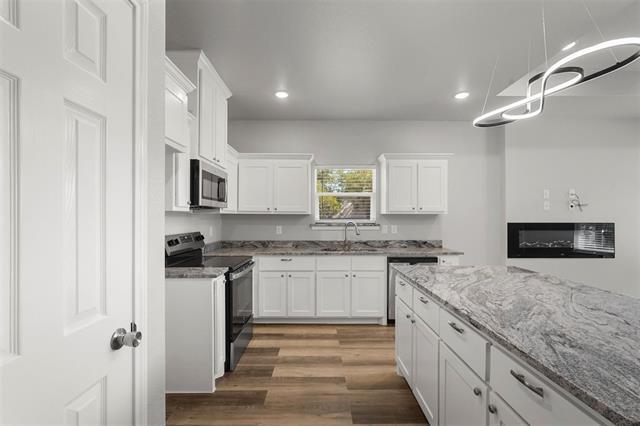 Foto del edificio - 2406 Beecha St