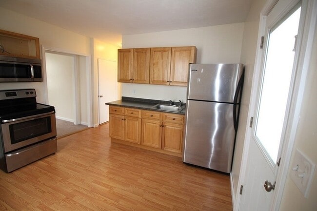 Photo - 94 Lilley Ave Apartment