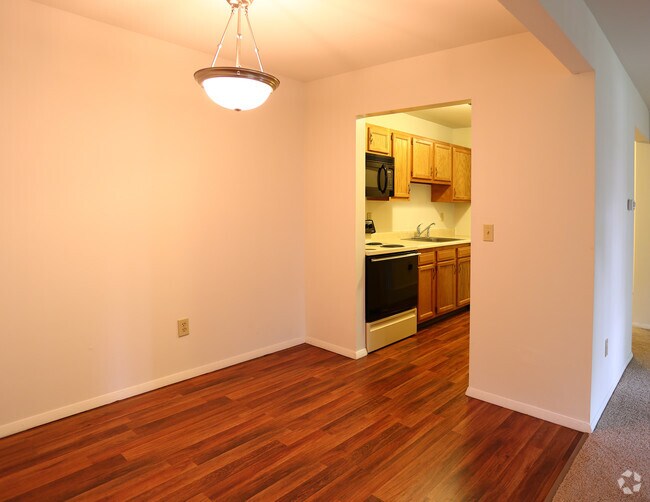 Niskayuna Gardens Apartments Niskayuna, NY