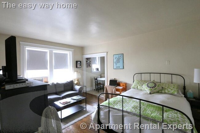 Building Photo - 10 Agassiz St