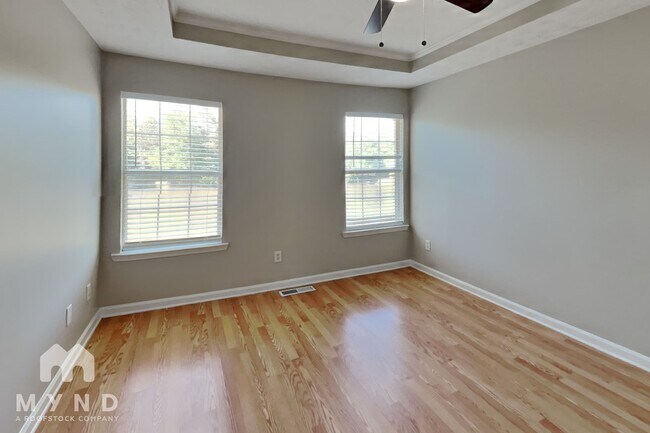 Foto del edificio - 534 Lakecourt Dr