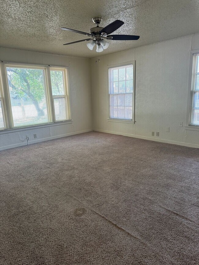 Foto del edificio - House - 2 Bedroom/1 Bath