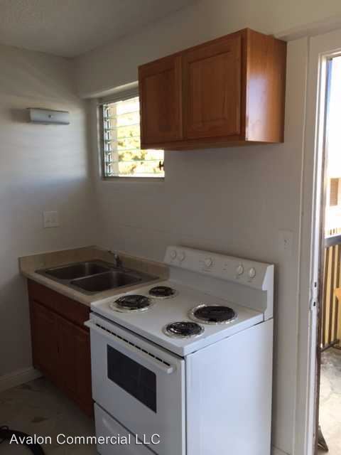Building Photo - 1463 Lusitana St