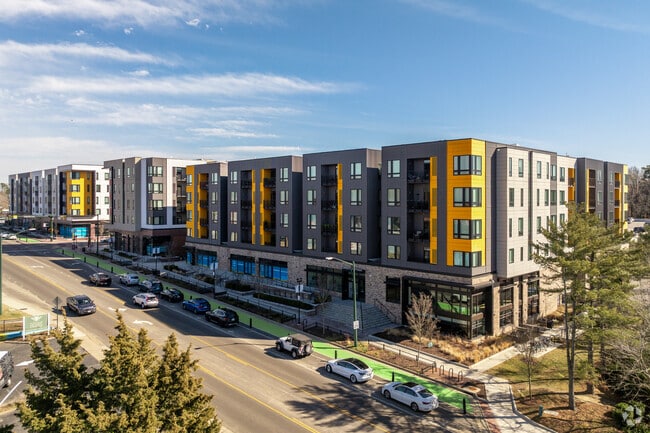 Building Photo - Current Midtown - Historical Access