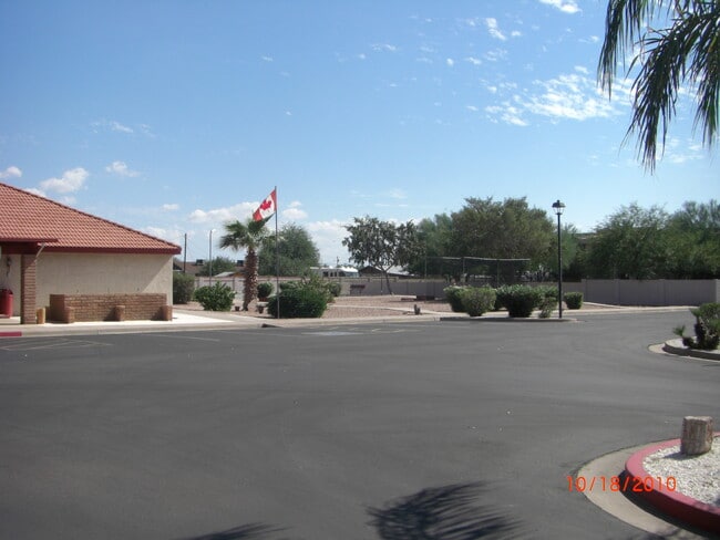 Building Photo - 455 S Delaware Dr