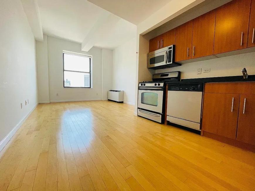 Primary Photo - 0 bedroom in NEW YORK NY 10004