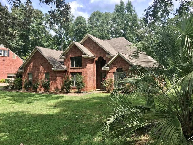 Building Photo - 34 Creek Dr