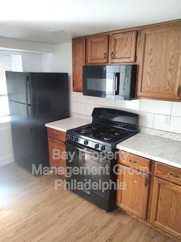 Building Photo - 7558 Mayland St