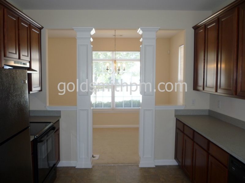 Foto del edificio - 34 Sikes Cir