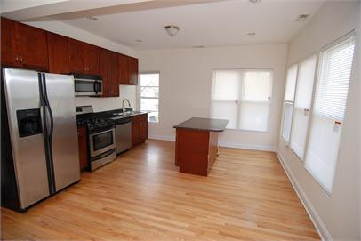 Foto del edificio - 6834 N Ashland Blvd