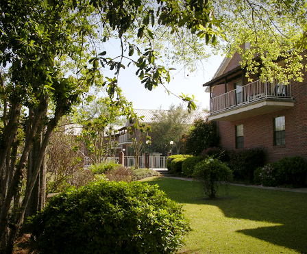 Building Photo - Mark III Apartments