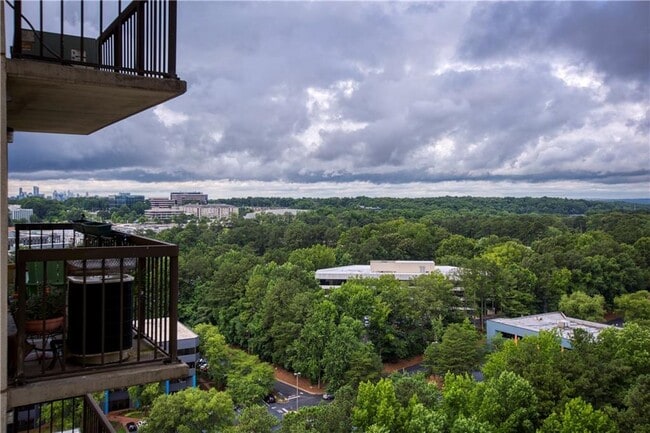 Building Photo - 795 Hammond Dr