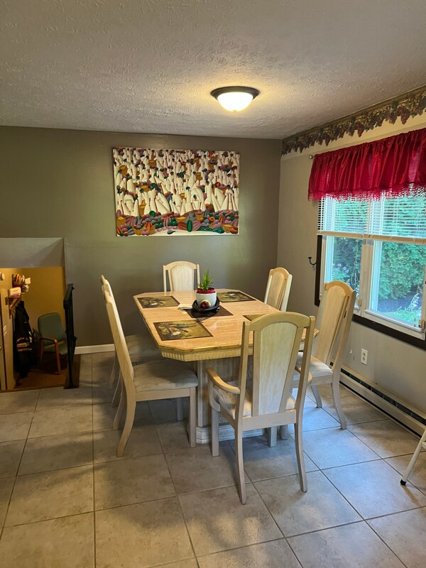 Building Photo - 826 Reno Dr