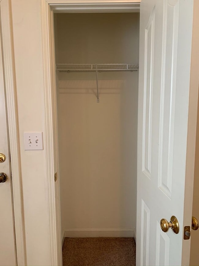 Building Photo - 179 Clusters Cir