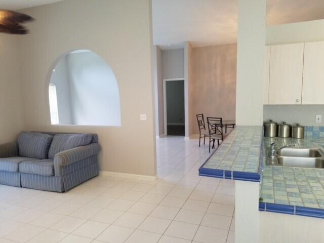 Foto del edificio - 4070 Laurelwood Ln