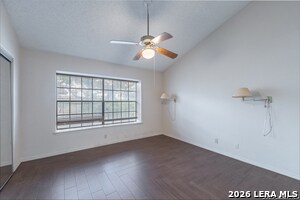 Foto del edificio - 11815 Vance Jackson Rd