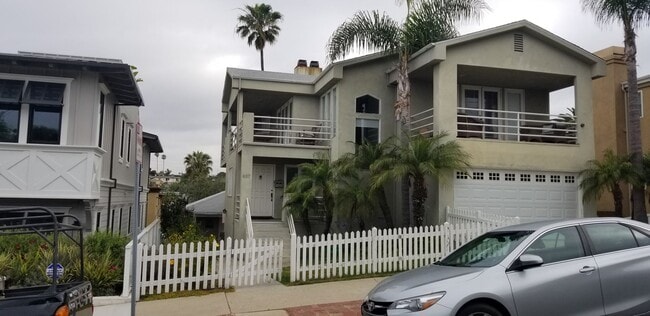 Photo - 637 30th St Apartment