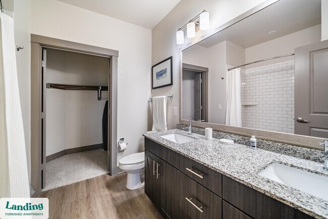 Building Photo - 2650 S McDonald St