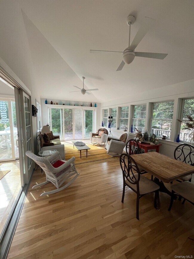 Building Photo - 55 Ocean Rd