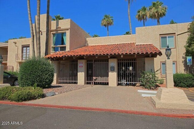 Foto del edificio - 3314 N 68th St