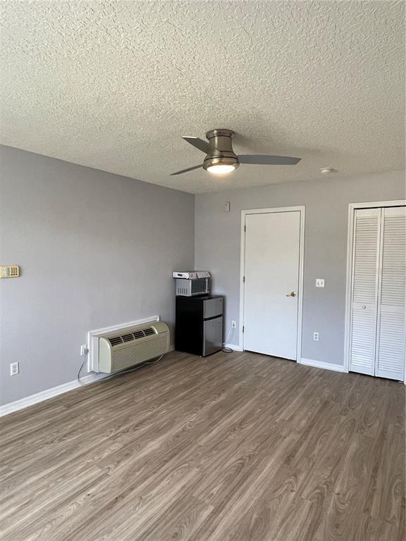 Building Photo - 120 Coco Plum Dr