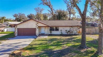 Building Photo - 7801 Rolling Grove Dr W