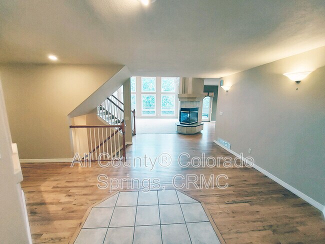 Building Photo - 5035 Langdale Way