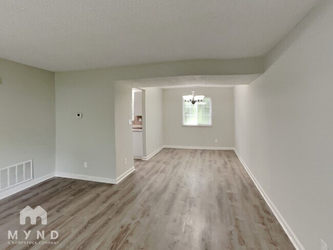 Foto del edificio - 11222 Smoke Tree Ln