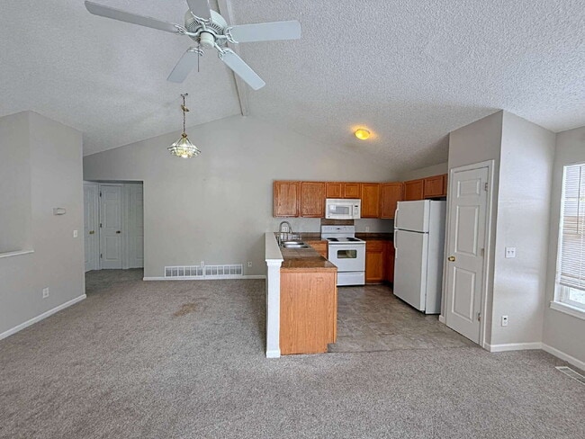 Building Photo - Wonderful 4 Bedroom Ranch in Lexington East and Minutes to Buckley SFB