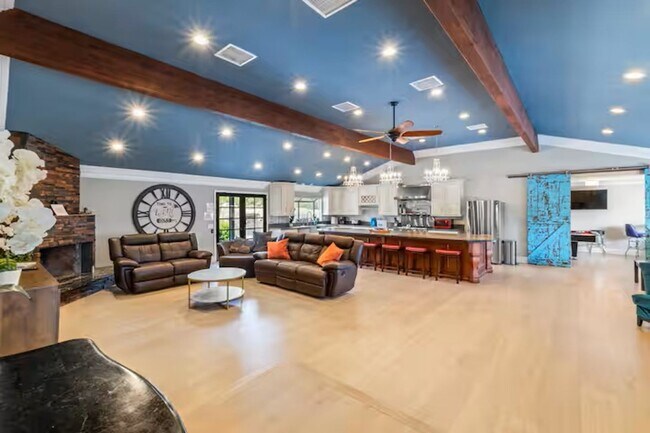 Building Photo - 41740 Camino Del Vino
