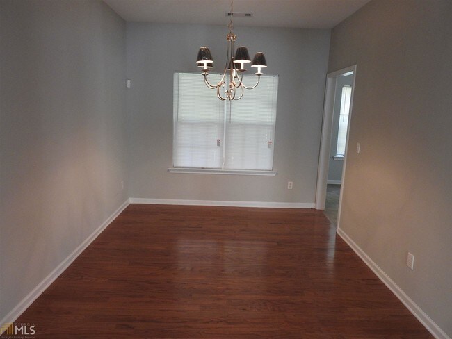 Foto del edificio - 896 Welch St SW