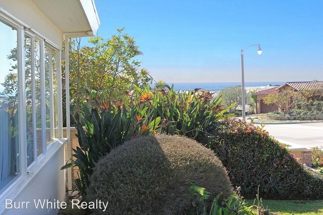 Foto del edificio - 2 br, 2 bath House - 242 Evening Canyon Rd.
