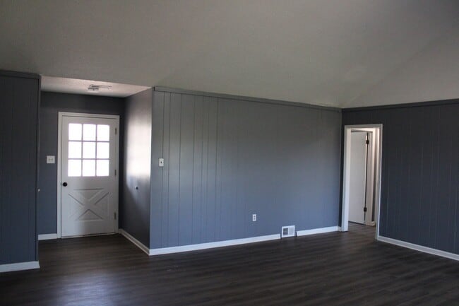 Building Photo - 3374 Brownbark Dr